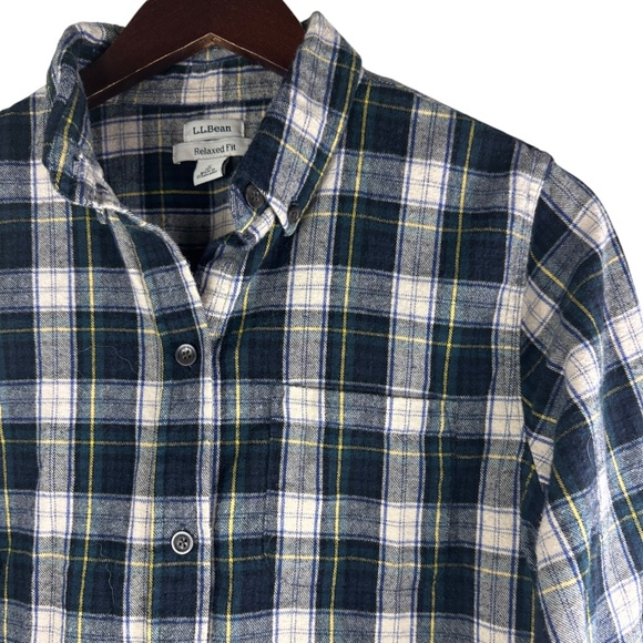 L.L. Bean Scotch Plaid Flannel Shirt Button Down Sz Small Green Blue Relaxed - Picture 3 of 5